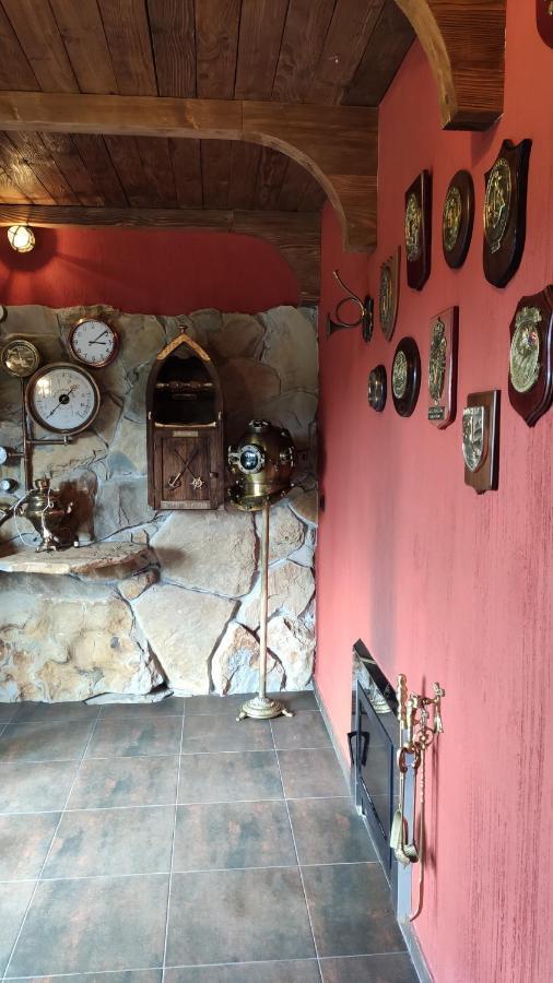 Villa Zoryany Dvir Skhidnytsia ภายนอก รูปภาพ