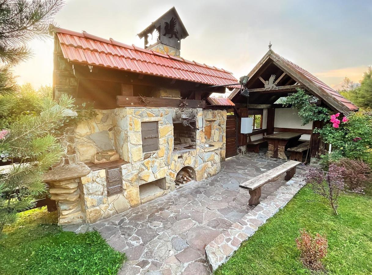 Villa Zoryany Dvir Skhidnytsia ภายนอก รูปภาพ
