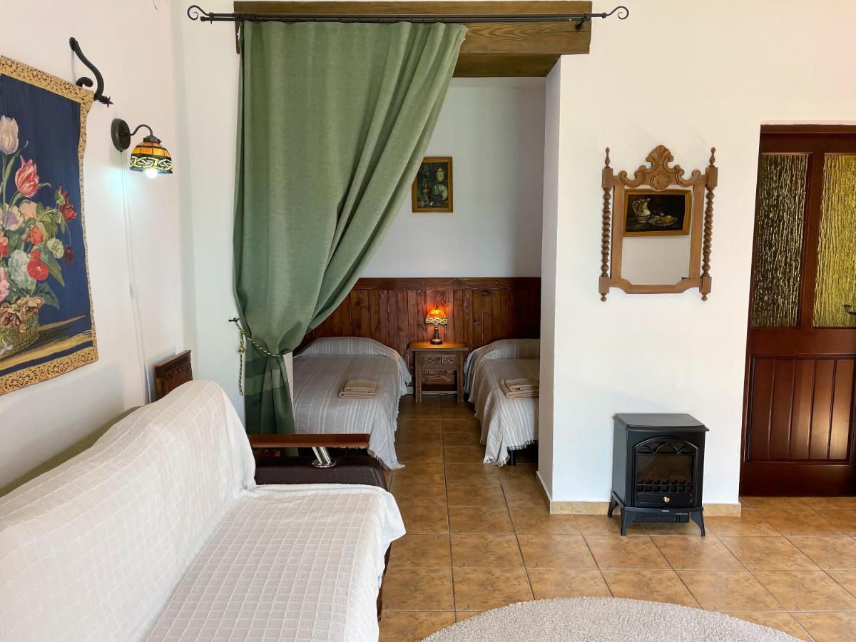 Villa Zoryany Dvir Skhidnytsia ภายนอก รูปภาพ
