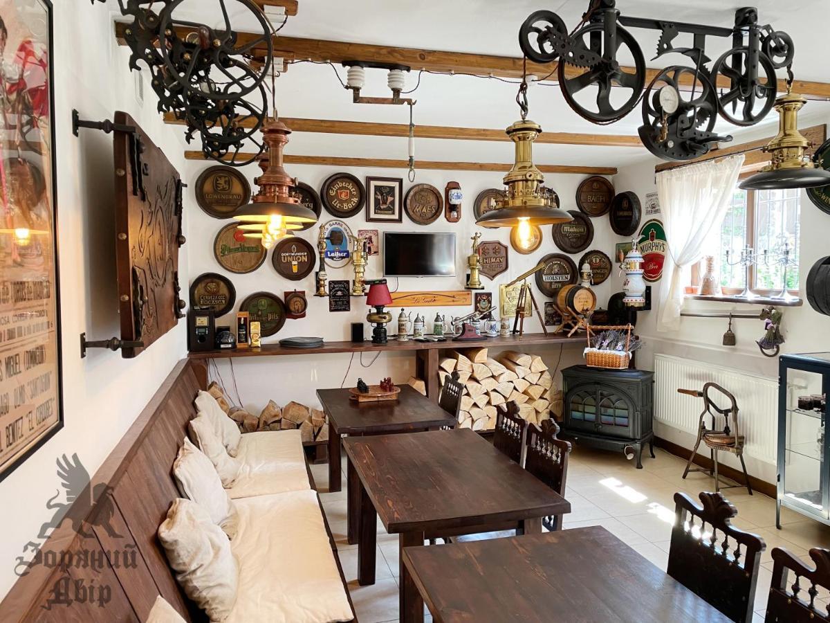 Villa Zoryany Dvir Skhidnytsia ภายนอก รูปภาพ